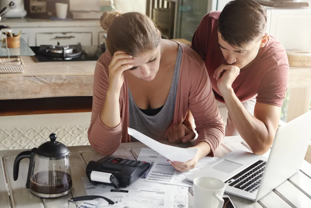 How to Set Up a Budget with Apartment Roommates